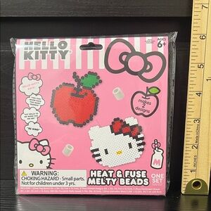 Hello Kitty Pink and Red Melty Beads Set